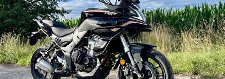 Voge 500DS - turystyka na A2