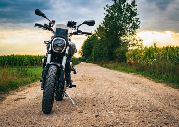 aparat_w_ręku-60860