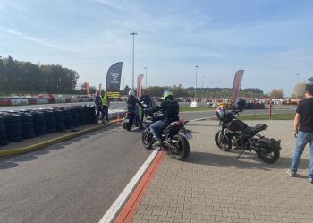 Motocykle Voge na sezon 2023. Voge DS650, 300 Rally i 500AC. Test nowych modeli na torze i w terenie