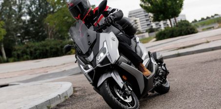 Voge SR1 – zwinny miejski skuter premium 125 na prawo jazdy kat. B