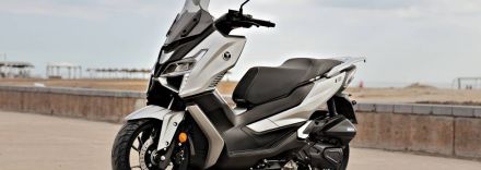 Voge SR1 125 – niezawodny kumpel – pierwsze wrażenia